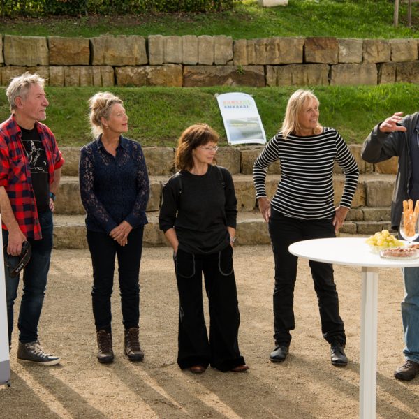 Bob Budd, Cissy van der Wel, Angelika Summa, Michaela Biet und Günther Holder. Petra Lange und die Kuratorin Rosa Brunner. Foto: Thomas Ochs