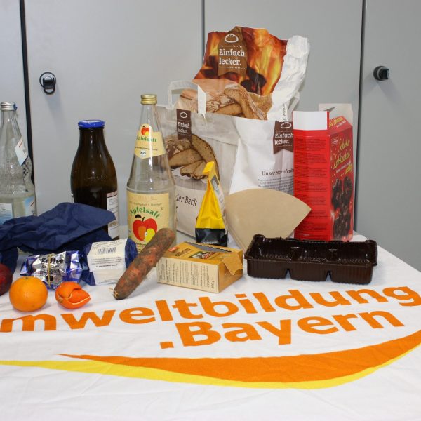 Möglichst wenig Verpackungsmüll sollte beim Treffen des Runden Tisches Umweltbildung Oberfranken 2017 in Bamberg erzeugt werden. Foto: Anne Schmitt