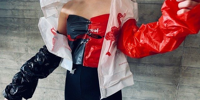 Tütenkreation Jacke Foto: Johanna Keesmann