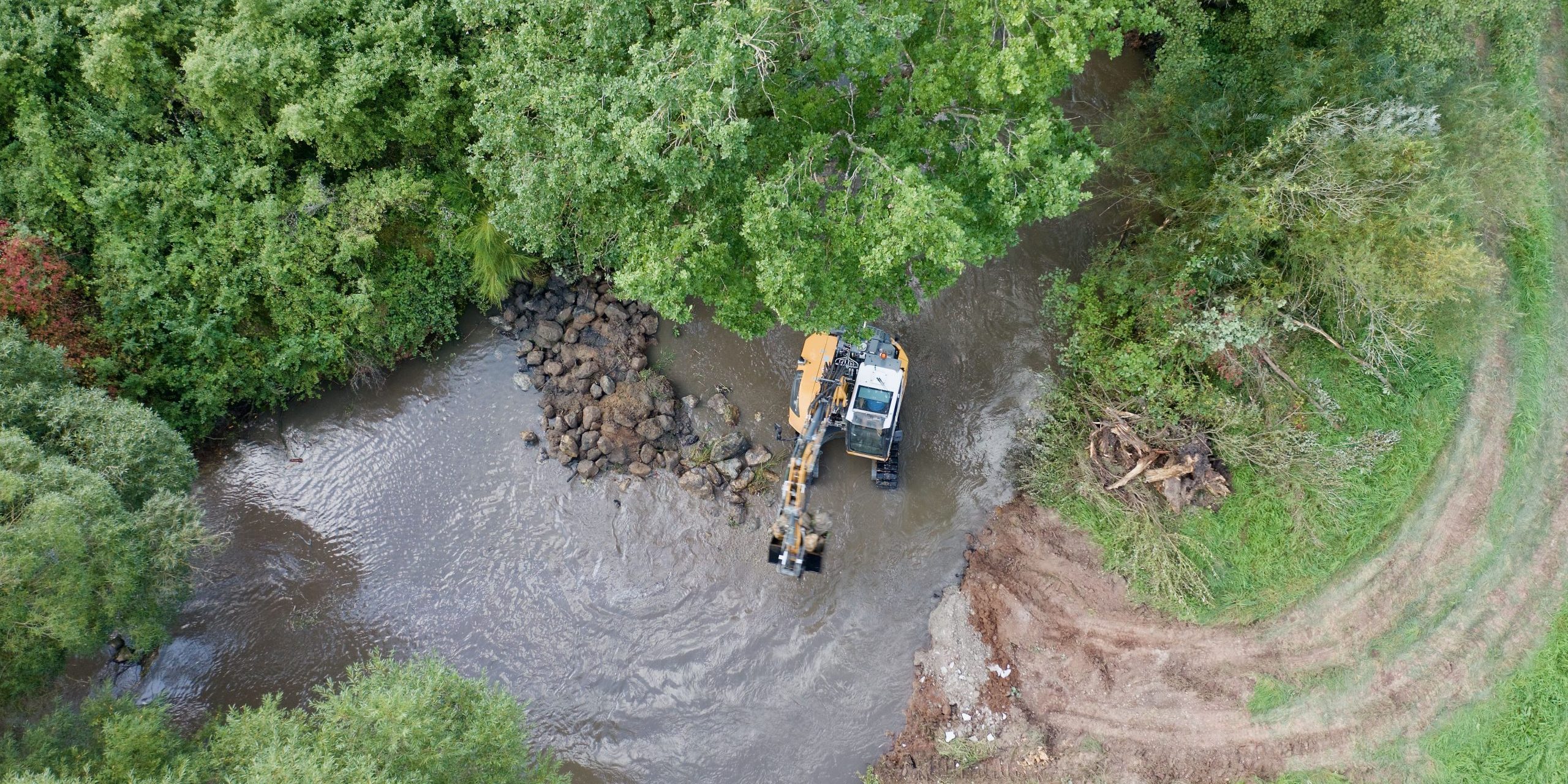 Rückbau des Leucherhofwehres an der Baunach (Lkr. Bamberg) 2021. Foto: Olaf Obsommer/WWF